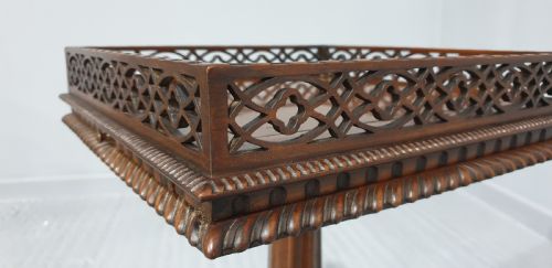 LOVELY LAMP TABLE - ADDITIONAL PHOTO 10
