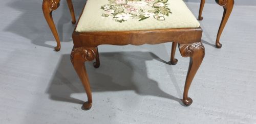 fig 1. Superb Burr Walnut Dressing Table