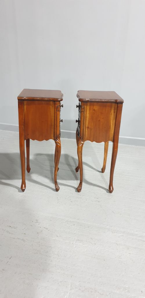 SUPER PAIR FRENCH MAHOGANY BEDSIDE CHEST OF DRAWERS - ADDITIONAL PHOTO 4