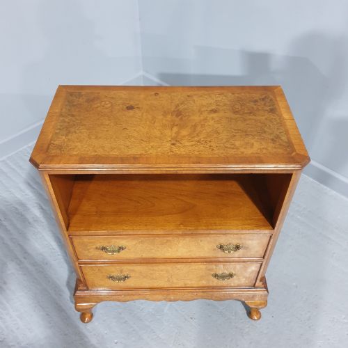 PRETTY BURR WALNUT BOOKCASE - ADDITIONAL PHOTO 3