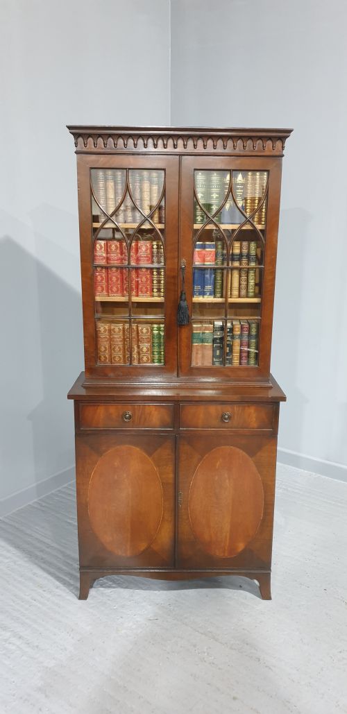 fig 1. Mahogany Bookcase of Small Proportions
