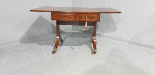 OUTSTANDING C18TH MAHOGANY SOFA TABLE - ADDITIONAL PHOTO 8