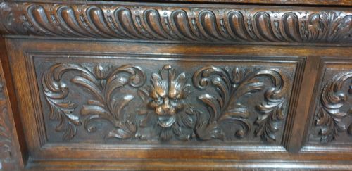 FABULOUS OAK MONKS BENCH - ADDITIONAL PHOTO 3