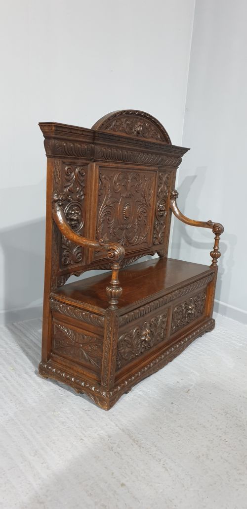 FABULOUS OAK MONKS BENCH - ADDITIONAL PHOTO 10