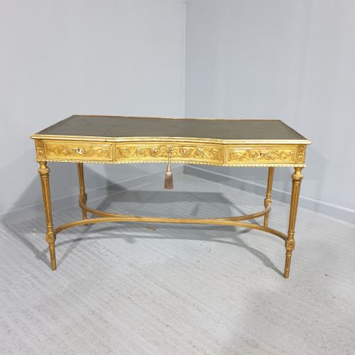 fig 1. Outstanding Gilt Desk