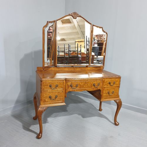 Beautiful Burr Walnut Dressing Table