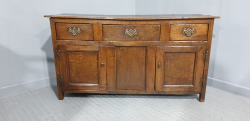 fig 1. Lovely Georgian Oak Dresser Base