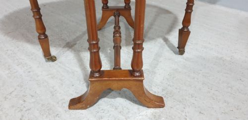 FINE MAHOGANY INLAID BABY SUTHERLAND TABLE - ADDITIONAL PHOTO 4
