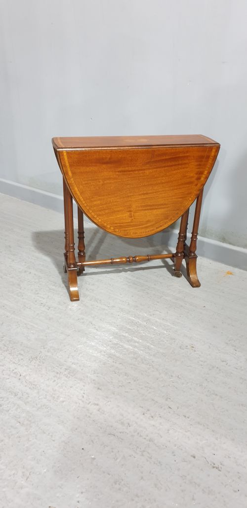 FINE MAHOGANY INLAID BABY SUTHERLAND TABLE - ADDITIONAL PHOTO 1