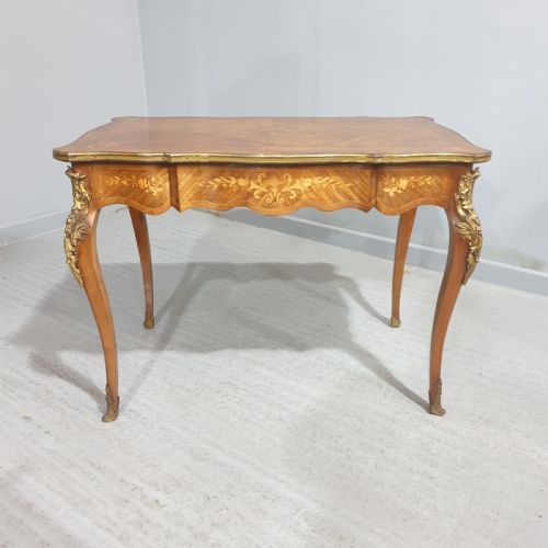 Very Fine French Marquetry Inlaid Bureau Platt
