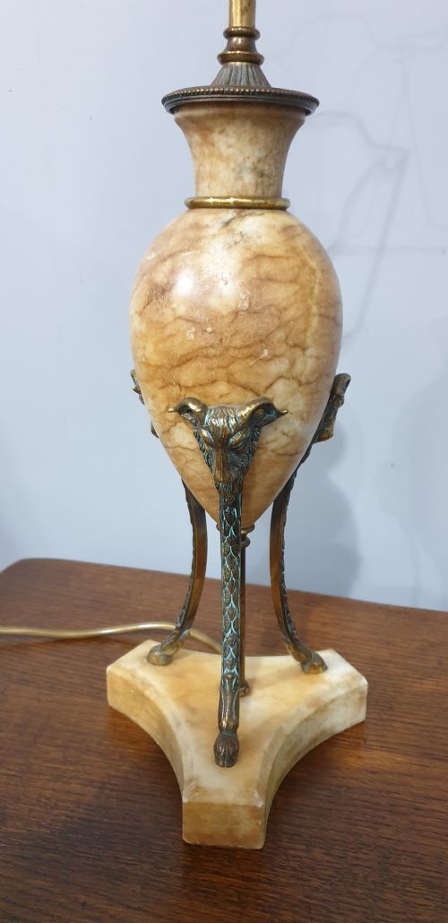 WONDERFUL PAIR ALABASTER TABLE LAMPS - ADDITIONAL PHOTO 4