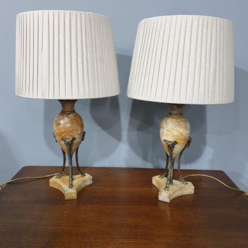 WONDERFUL PAIR ALABASTER TABLE LAMPS - ADDITIONAL PHOTO 1