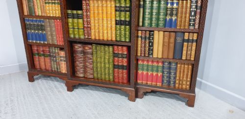 MAHOGANY BREAKFRONT OPEN ADJUSTABLE LIBRARY BOOKCASE - ADDITIONAL PHOTO 3