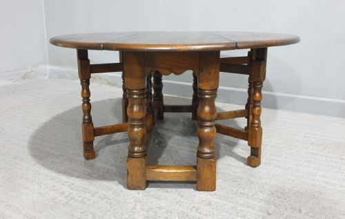 SOLID OAK OVAL COFFEE TABLE - ADDITIONAL PHOTO 6