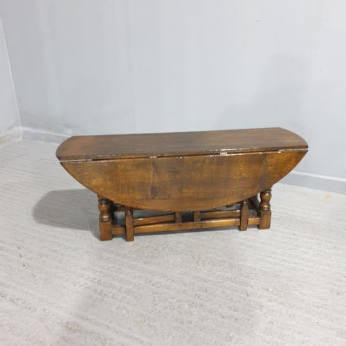 SOLID OAK OVAL COFFEE TABLE - ADDITIONAL PHOTO 8