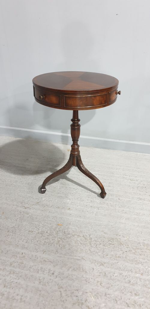 Excellent Mahogany Drum Table
