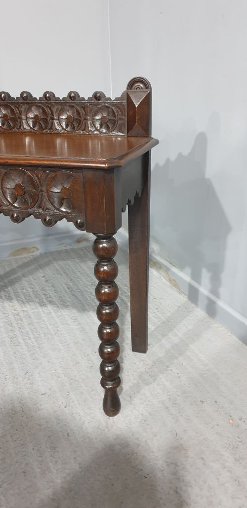 VERY NICE OAK CONSOLE HALL TABLE - ADDITIONAL PHOTO 2