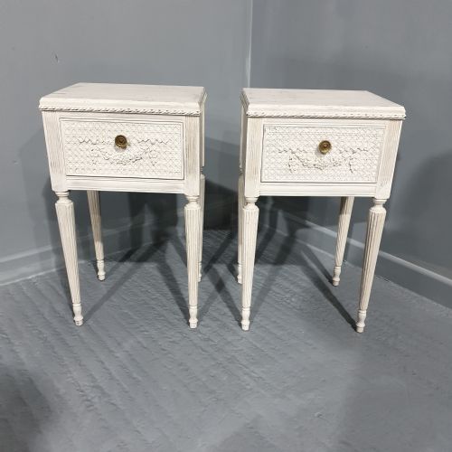 Very Good Pair French Painted Bedside Lamp Chests