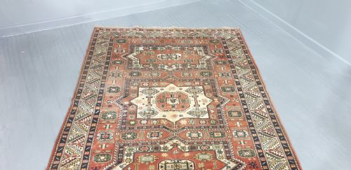 LARGE PERSIAN RUG - ADDITIONAL PHOTO 3