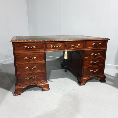 fig 1. Superb Mahogany Partners Desk