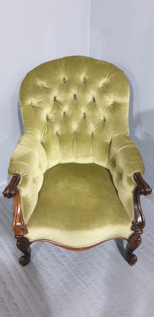 SUPERIOR VICTORIAN EASY LIBRARY CHAIR - ADDITIONAL PHOTO 1