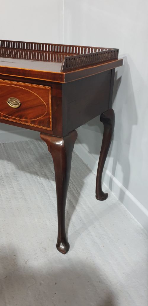 fig 1. Irish Mahogany Inlaid Sideboard