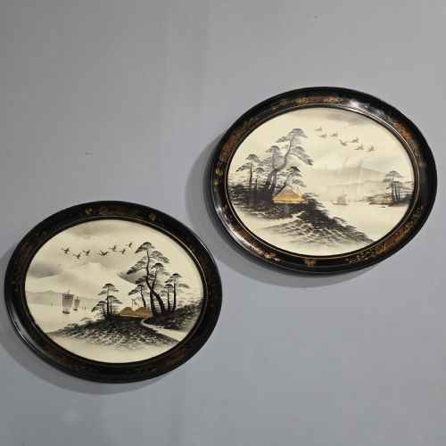 Excellent Pair Japanese Chinoserie Framed Paintings