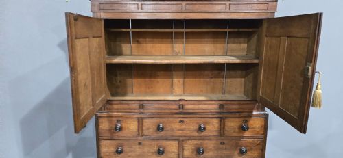 FINE GEORGIAN OAK AND ELM LIVERY CUPBOARD - ADDITIONAL PHOTO 6