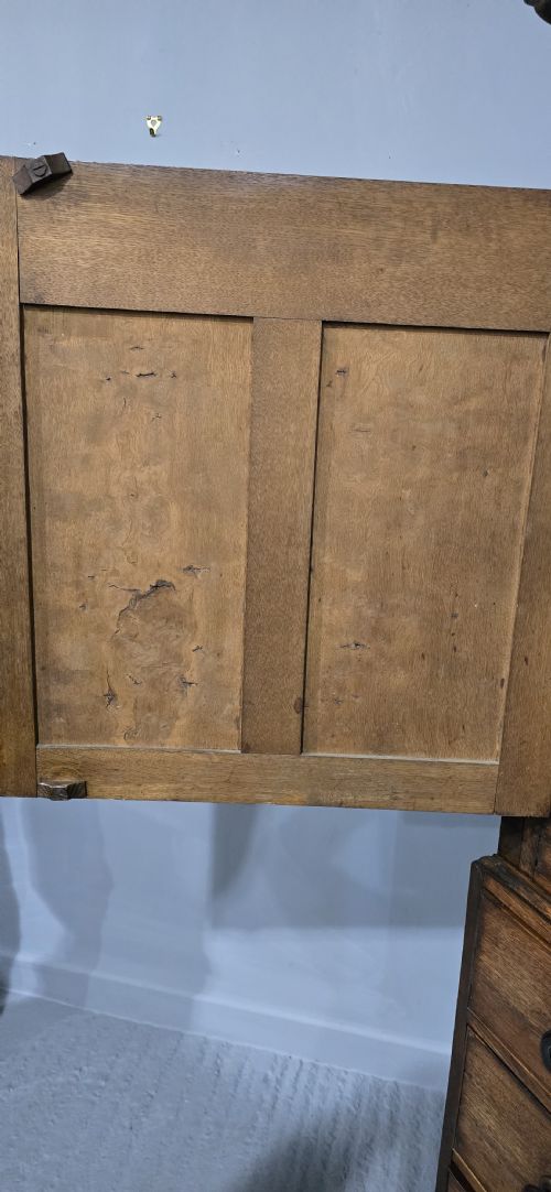 FINE GEORGIAN OAK AND ELM LIVERY CUPBOARD - ADDITIONAL PHOTO 8