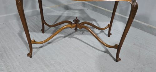 fig 1. Superb Mahogany Bijouterie Table