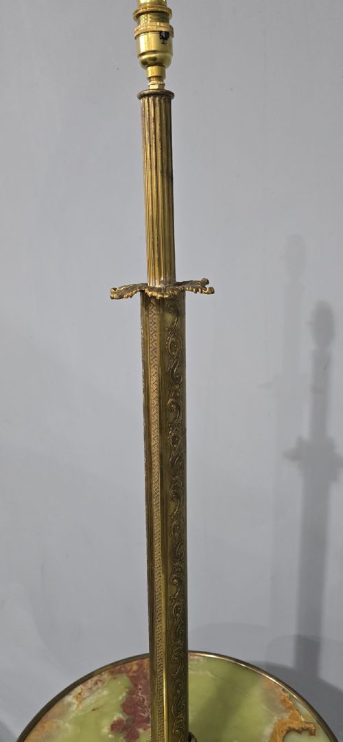 OUTSTANDING BRASS STANDARD LAMP - ADDITIONAL PHOTO 2
