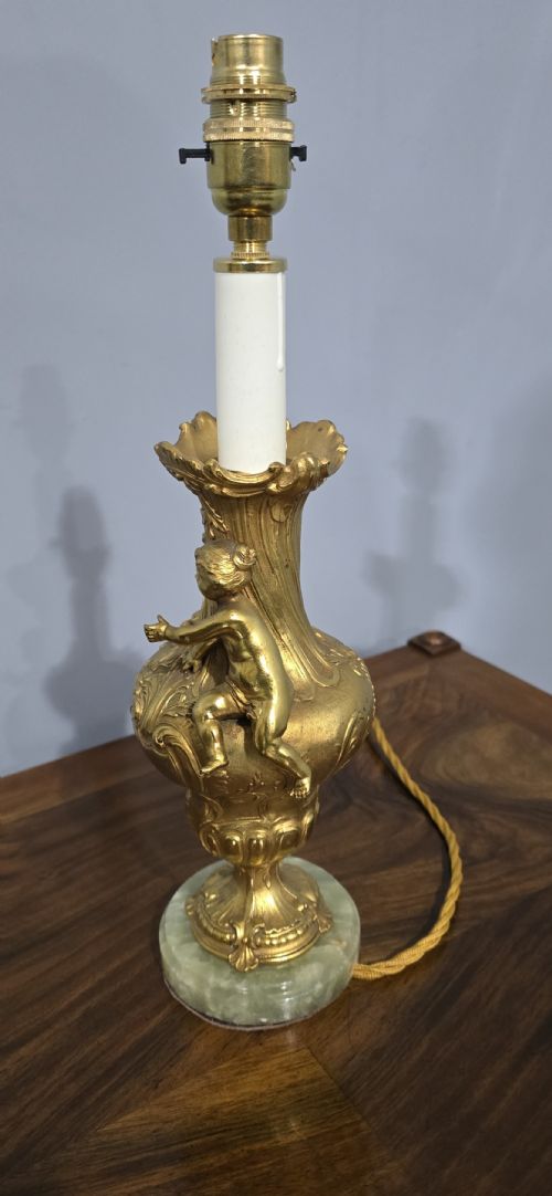 PRETTY ORMOLU CHERUB LAMP - ADDITIONAL PHOTO 3