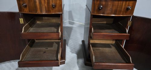 SUPER PAIR MAHOGANY BEDSIDE LAMP CABINETS - ADDITIONAL PHOTO 3
