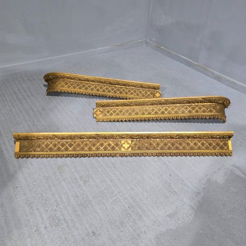 Very Rare Huge Gilt Pelmet
