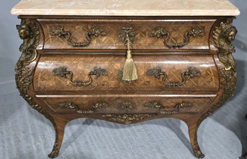 TOP QUALITY PAIR FRENCH BOMBE COMMODE CHESTS OF DRAWERS - ADDITIONAL PHOTO 4
