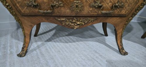 TOP QUALITY PAIR FRENCH BOMBE COMMODE CHESTS OF DRAWERS - ADDITIONAL PHOTO 10