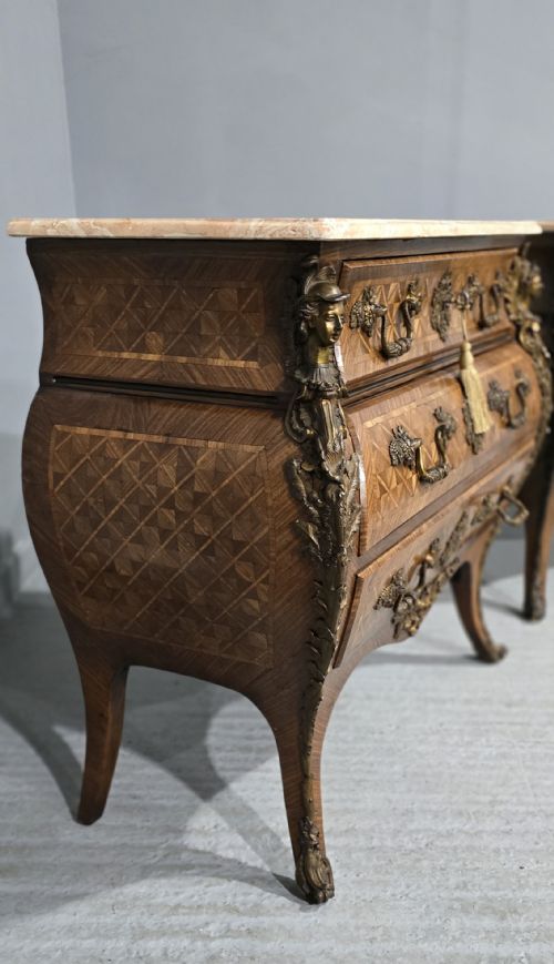 TOP QUALITY PAIR FRENCH BOMBE COMMODE CHESTS OF DRAWERS - ADDITIONAL PHOTO 14