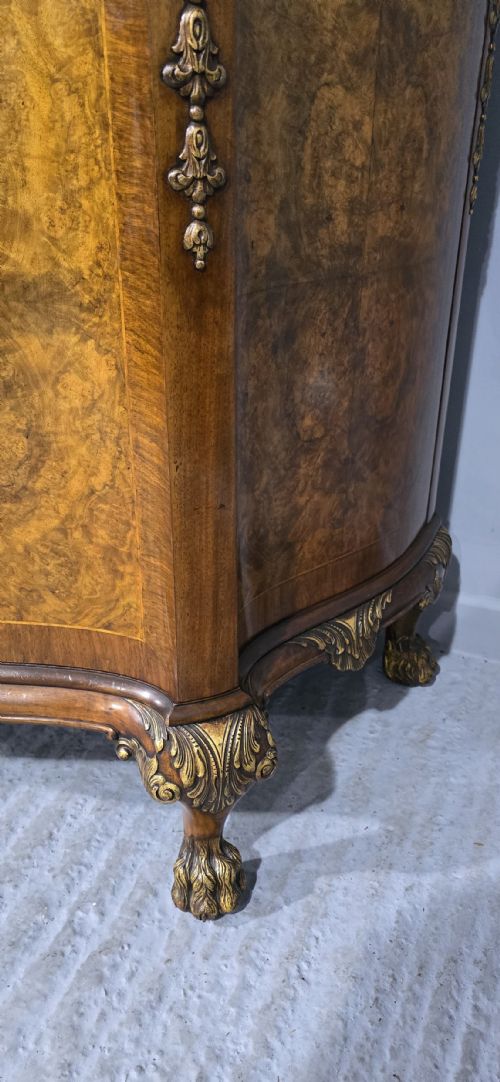 EXHIBITION QUALITY BURR WALNUT SIDE CABINET - ADDITIONAL PHOTO 8
