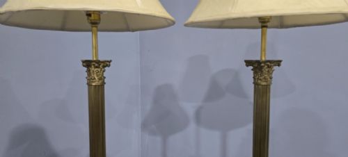GOOD PAIR BRASS CORINTHIAN COLUMN LAMPS - ADDITIONAL PHOTO 1