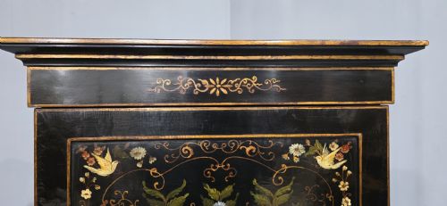 LOVELY VENETIAN COCKTAIL CABINET - ADDITIONAL PHOTO 2
