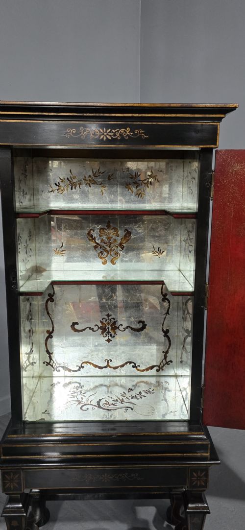 LOVELY VENETIAN COCKTAIL CABINET - ADDITIONAL PHOTO 9