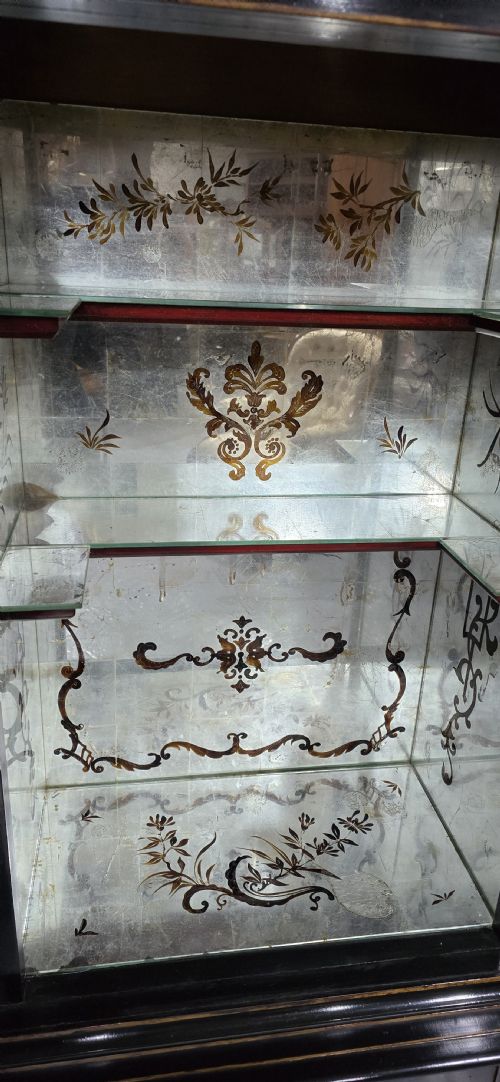 LOVELY VENETIAN COCKTAIL CABINET - ADDITIONAL PHOTO 12
