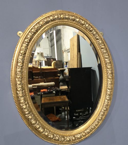 FABULOUS VICTORIAN OVAL GILT MIRROR - ADDITIONAL PHOTO 1