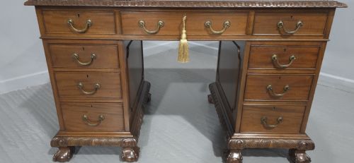 FABULOUS MAHOGANY PEDESTAL DESK - ADDITIONAL PHOTO 1