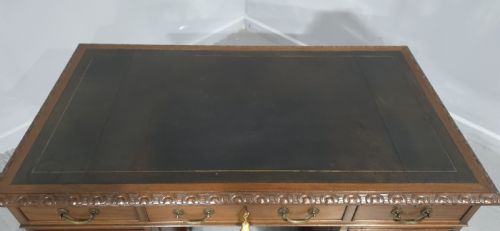 FABULOUS MAHOGANY PEDESTAL DESK - ADDITIONAL PHOTO 3