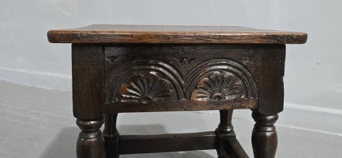 C19TH AND EARLIER OAK STOOL - ADDITIONAL PHOTO 1