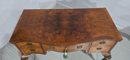 fig 1. Super Serpentine Burr Walnut Dressing Table