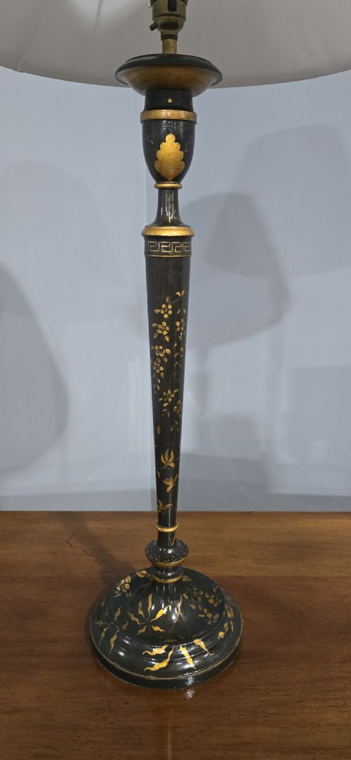 TALL LAQUERED TABLE LAMP - ADDITIONAL PHOTO 1