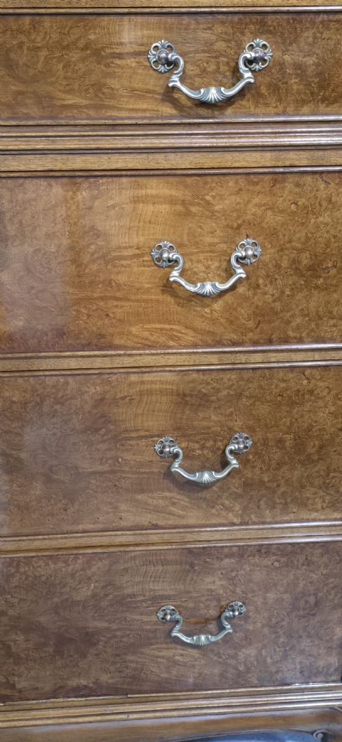 fig 1. Queen Anne Burr Walnut Chest of Drawers