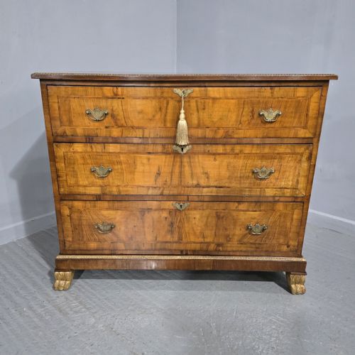 Super Walnut Chest of Drawers